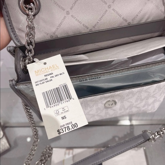 Michael Kors Regina Medium Flap Shoulder Bag - Picture 7 of 8